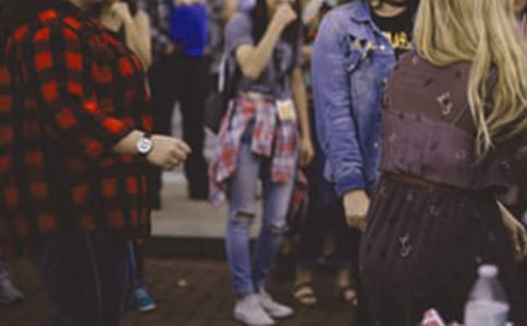 ��У��ѧ����ҵ������������